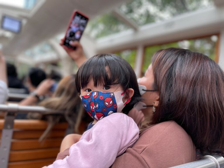 Hong-Kong-Peak-Tram-toddler-in-mask-Evernoon-Guildhawk-768x576