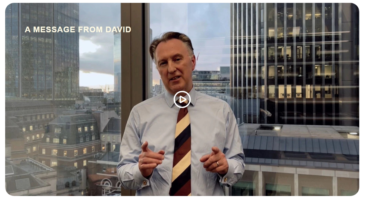 david avatar placeholder with replay button 