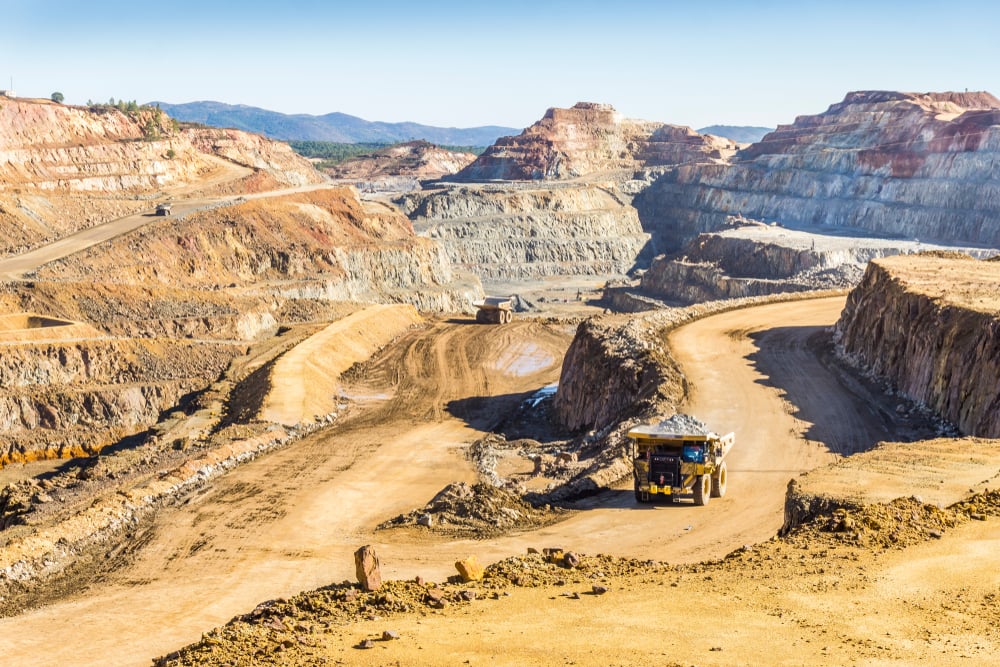 Spanish localisation of human rights training for the mining sector in Latin America