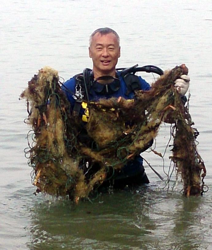 help Harry save the oceans